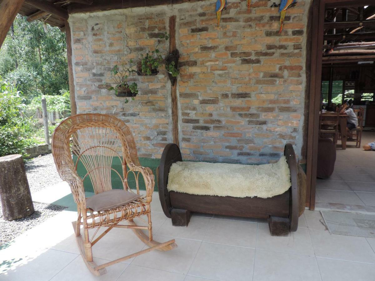 Casa Aconchegante Em Urubiciヴィラ エクステリア 写真